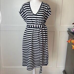 Lane Bryant Striped Knit dress in Navy and White size 14/16